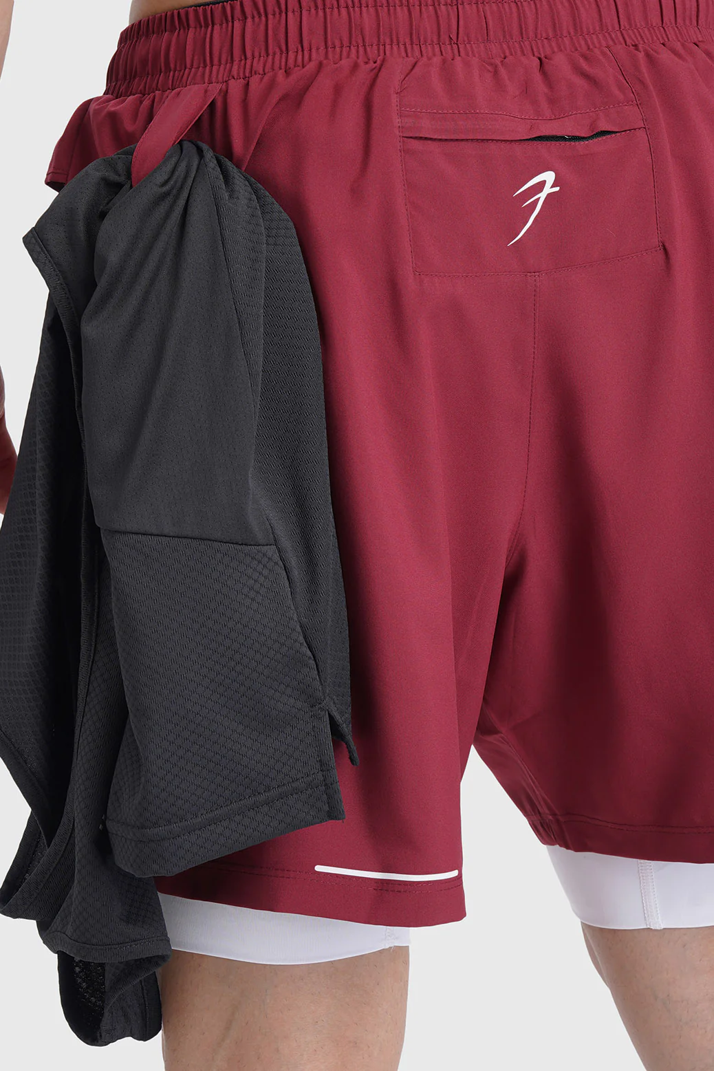 2 in 1 Mesh Shorts Maroon - Image 4