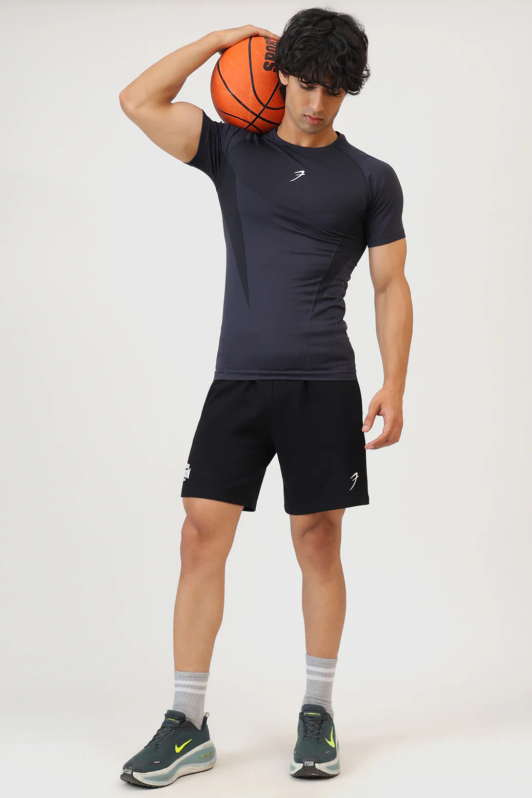 Apex Shorts Black - Image 2