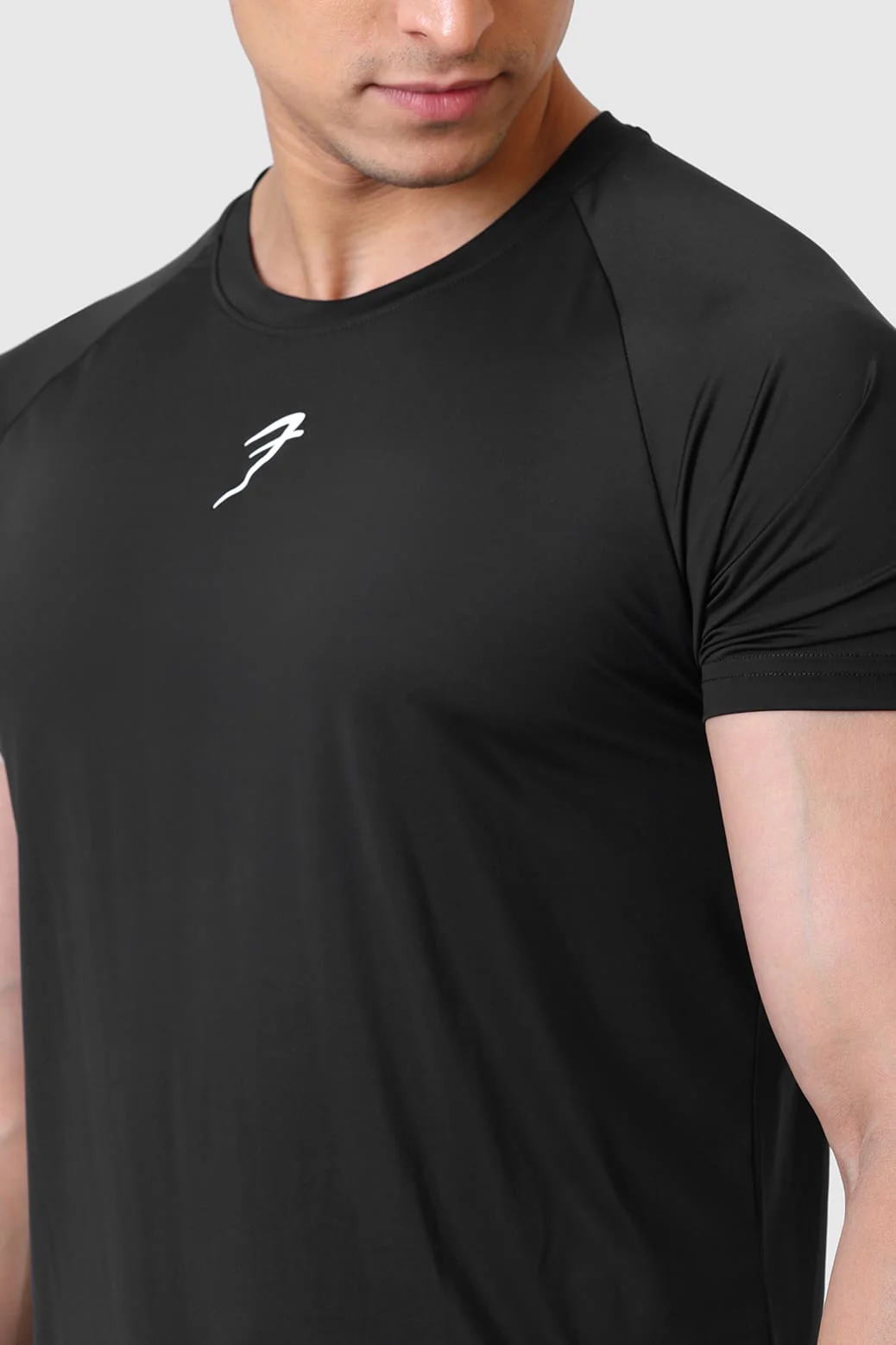 Bare Nylon T-shirt Black - Image 4