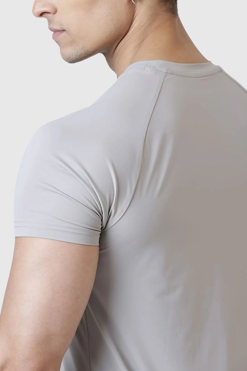 Bare Nylon T-shirt Light Grey - Image 5