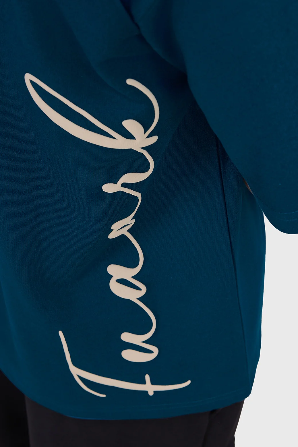 Bold Oversized T-shirt Teal - Image 4