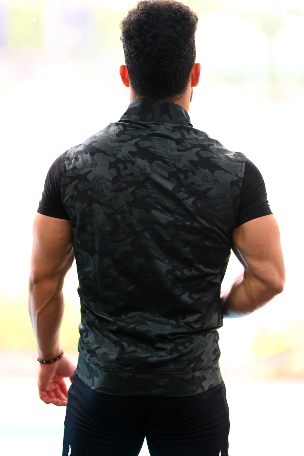 Camo Sleeveless Jacket Black - Image 5