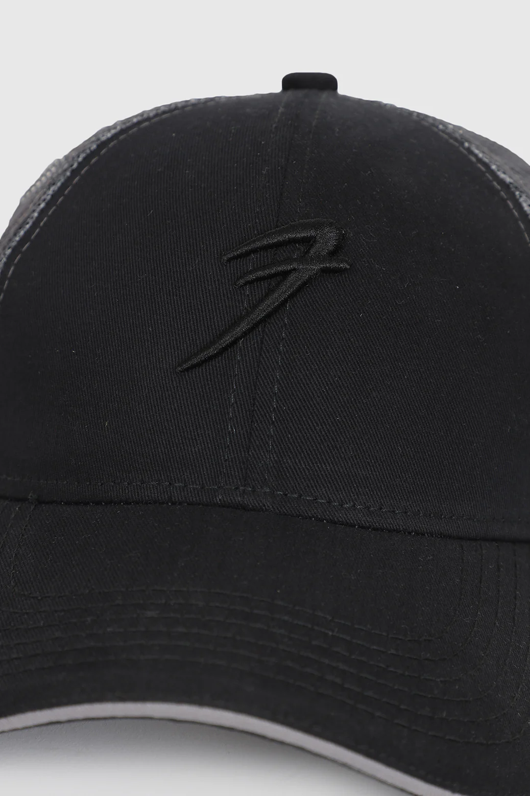 Camo Trucker Caps Black - Image 3
