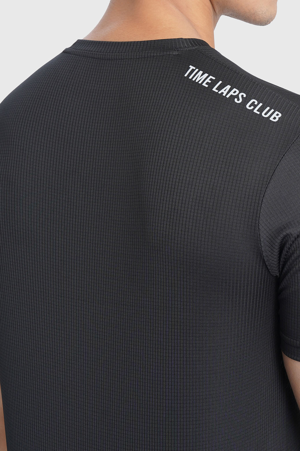Checks Running T-shirt Black - Image 4