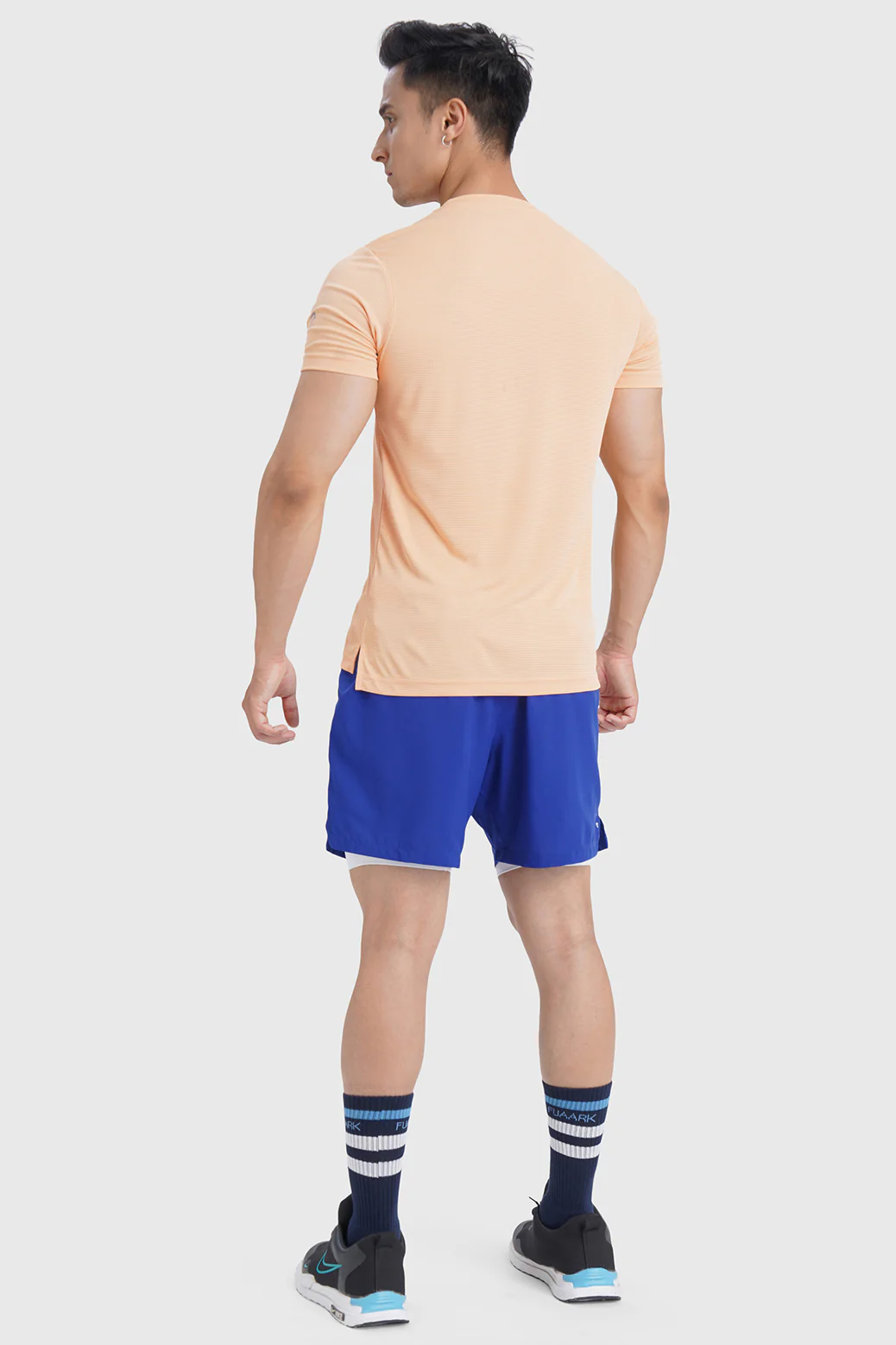 Checks Running T-shirt Peach - Image 8