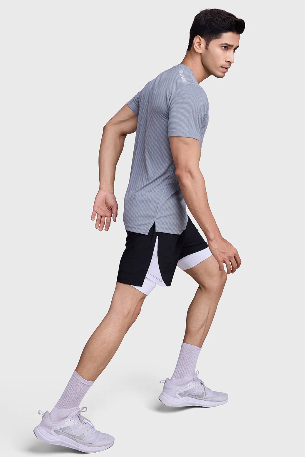 Checks Running T-shirt Ultimate Grey - Image 5