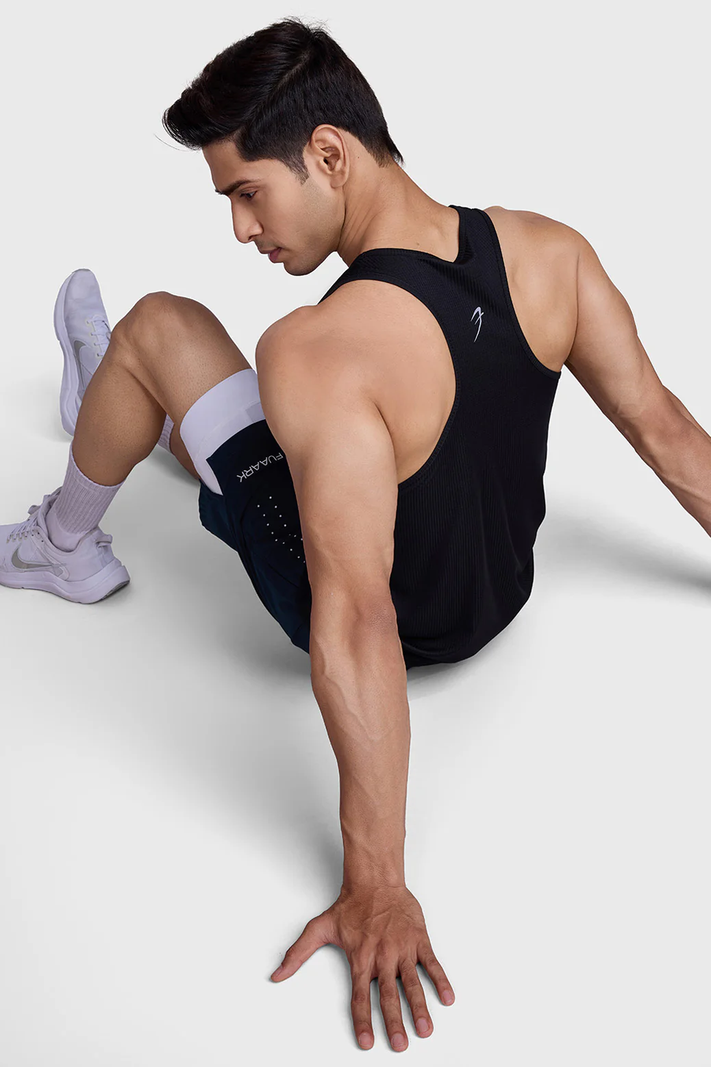 Checks Running Tank Black - Image 5