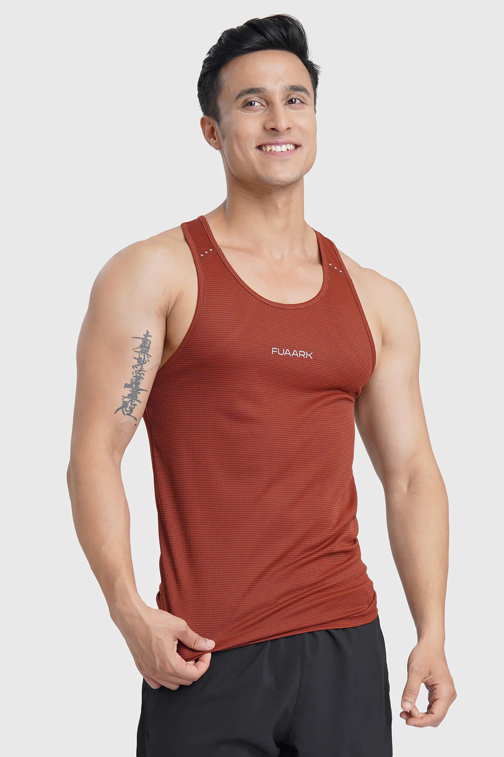 Checks Running Tank Salsa - Image 2