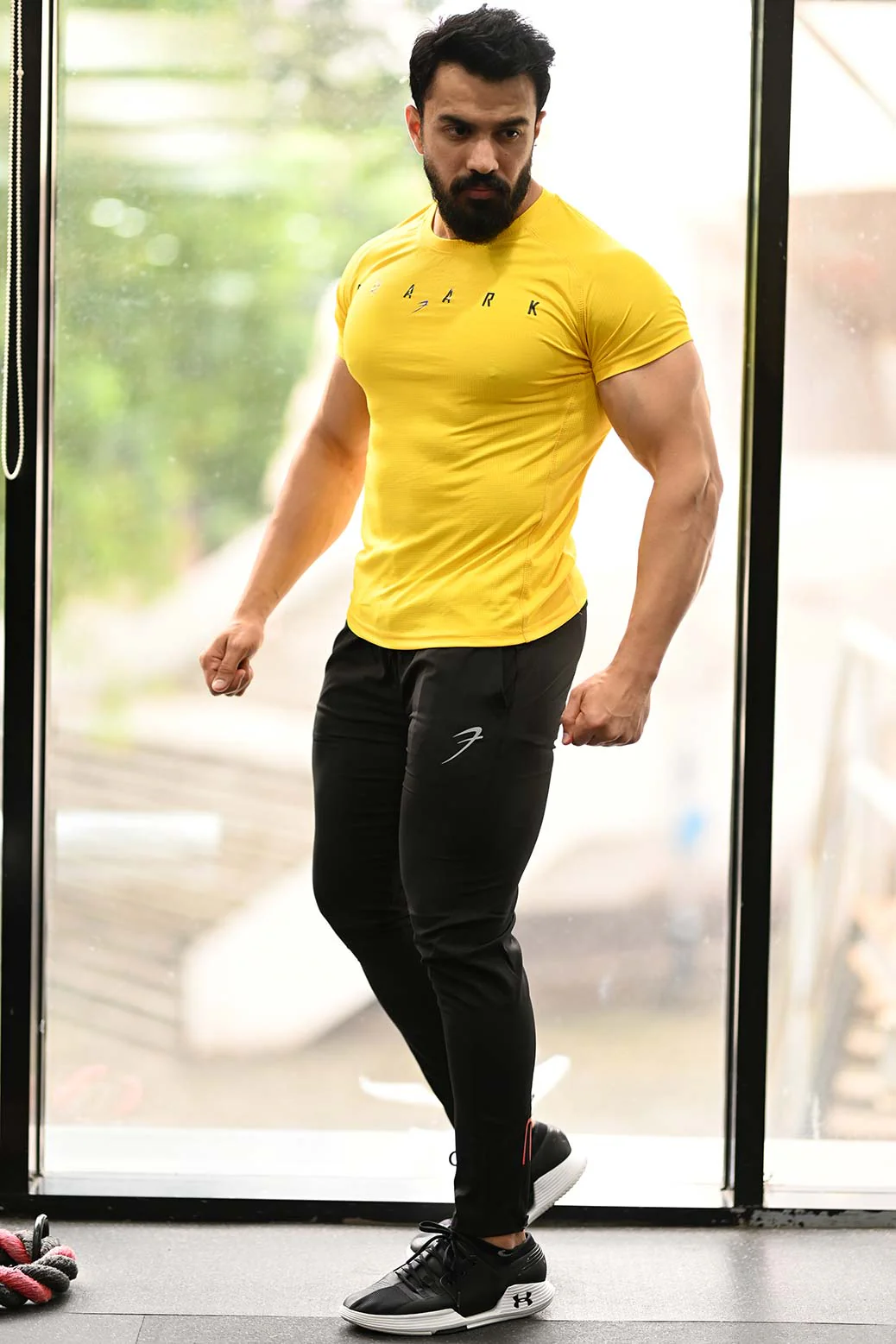 Checks T-shirt Yellow - Image 6