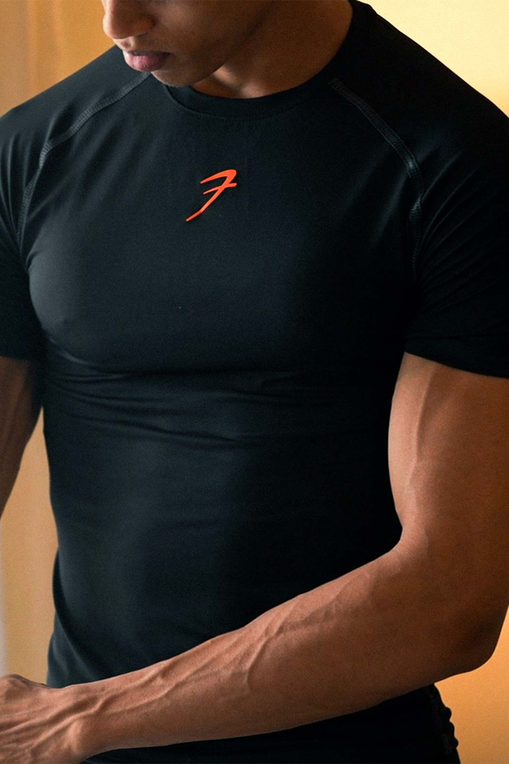 Compression T-shirt Black / Orange Logo - Image 4