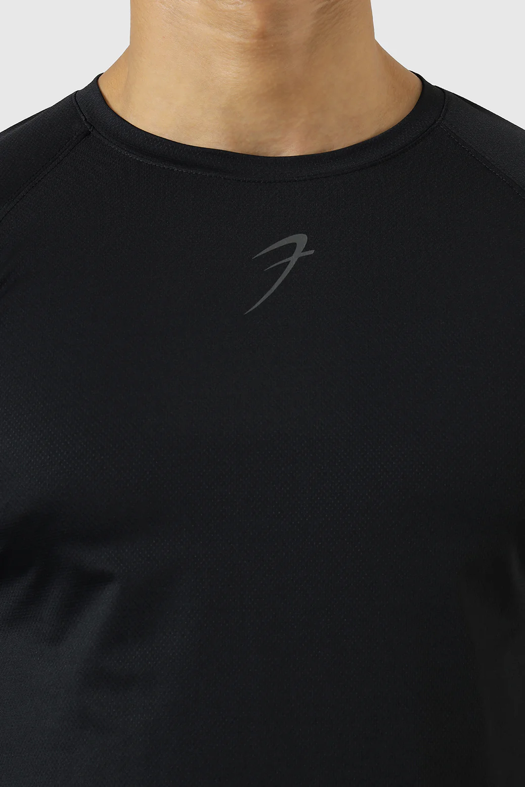 Core Fullsleeves T-shirt Black - Image 3