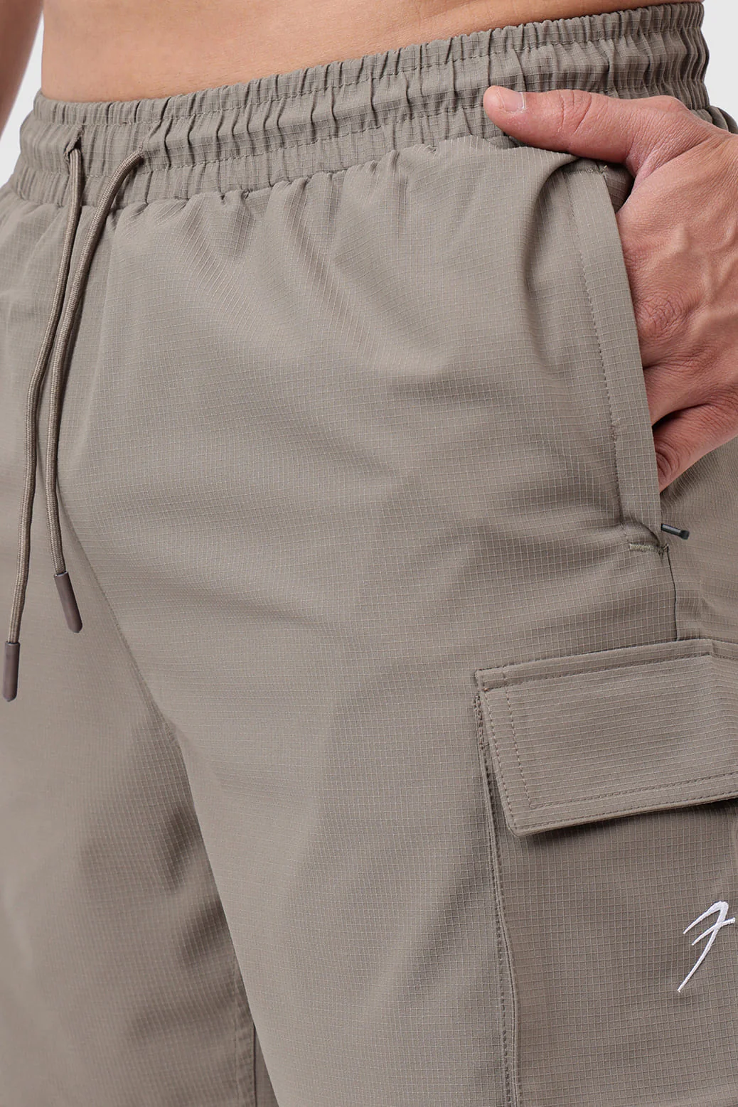 Delta Cargo Shorts Brown - Image 3