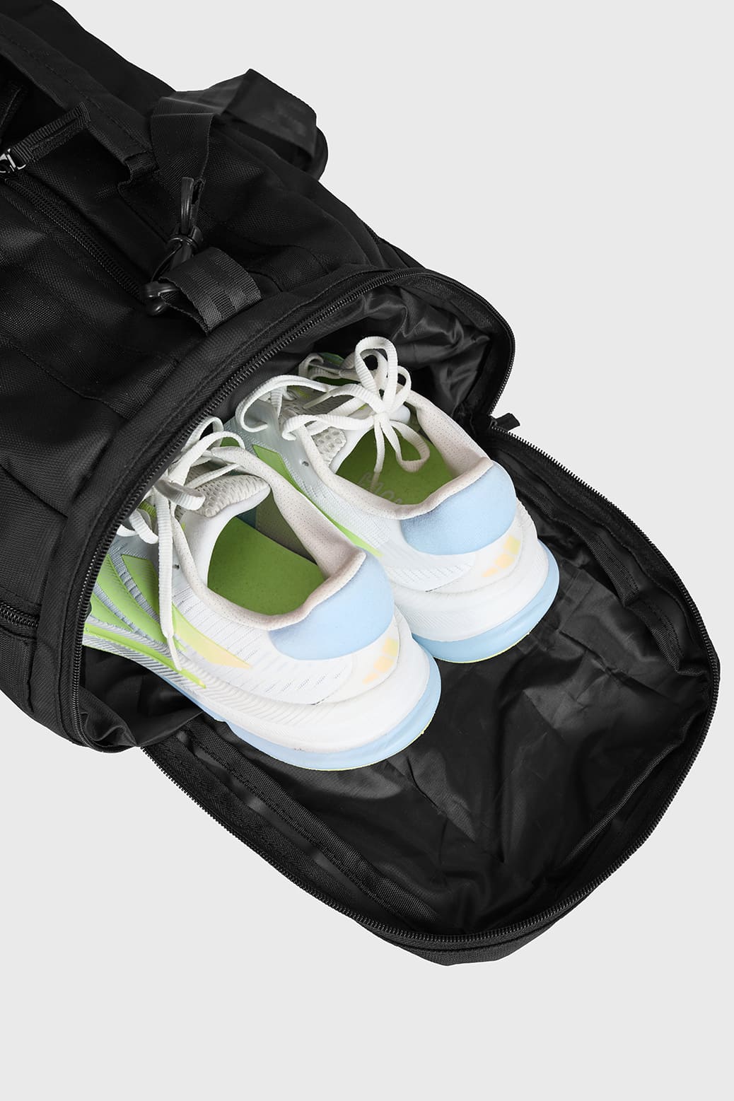 Elite Duffle Bag Black - Image 5