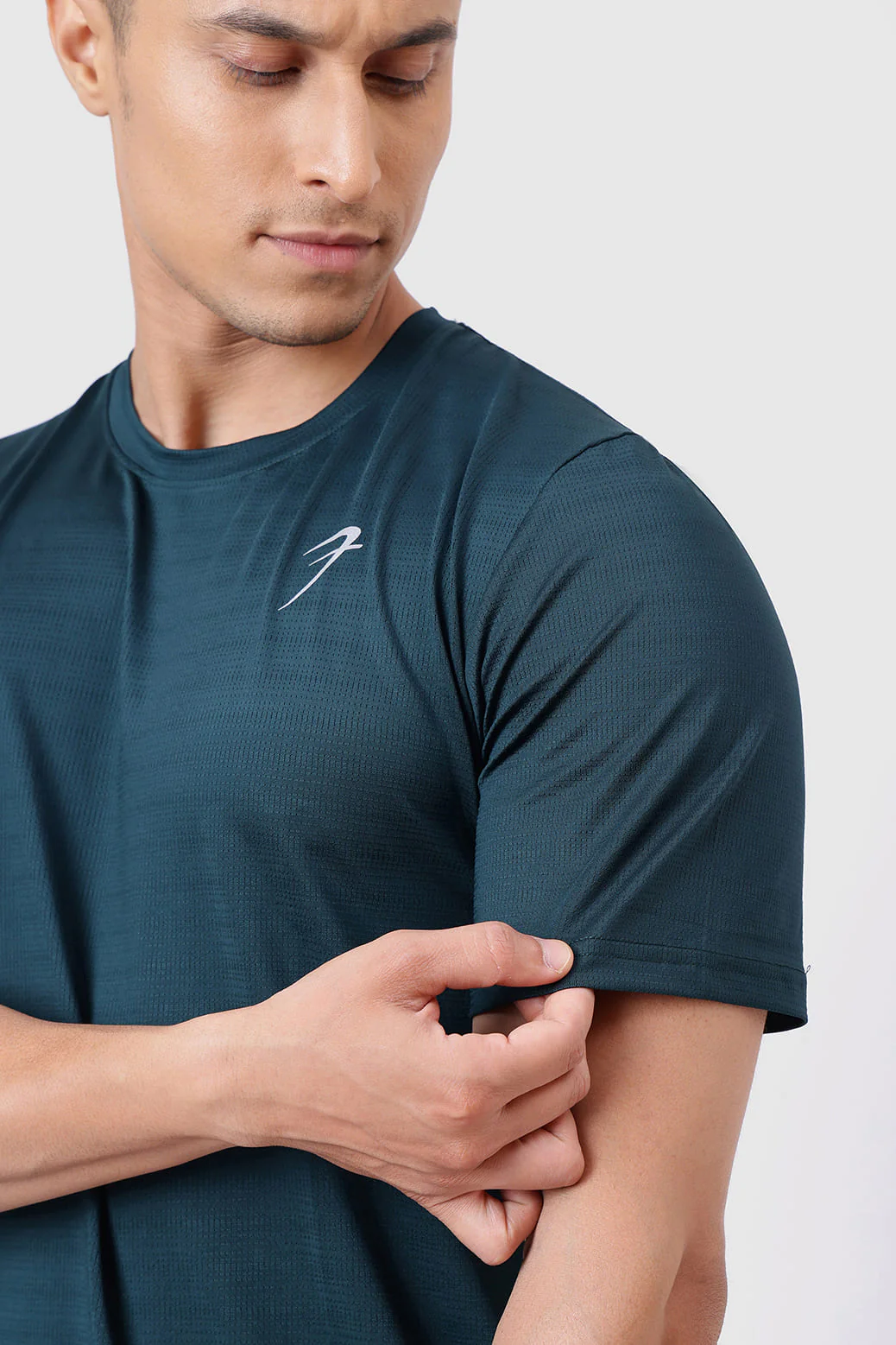 Ember Running T-shirt Bottle Green - Image 5