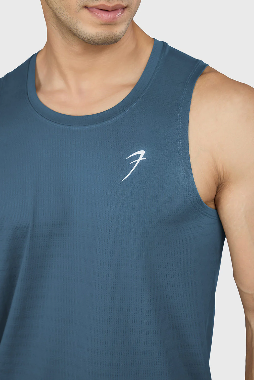 Ember Running Tank Light Blue - Image 3
