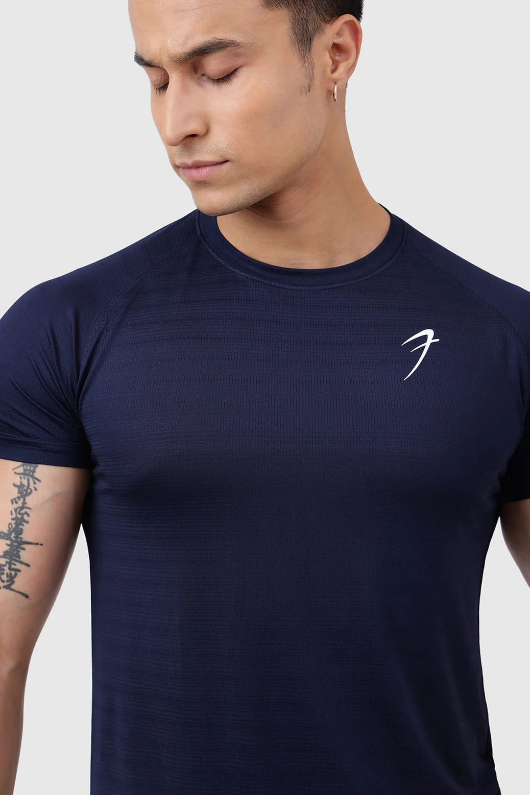 Ember T-shirt Navy - Image 3
