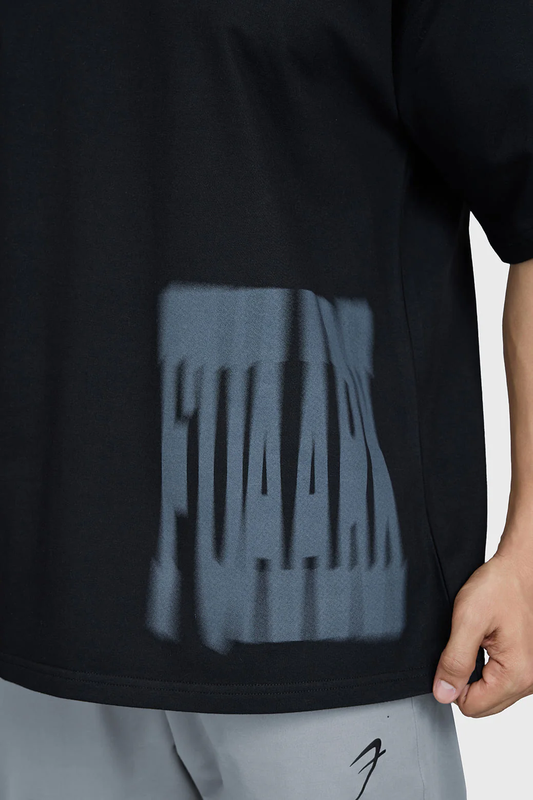 Gorilla Oversized T-shirt Black - Image 6