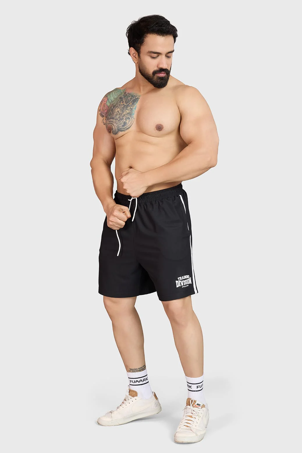 Grit Shorts Black - Image 2
