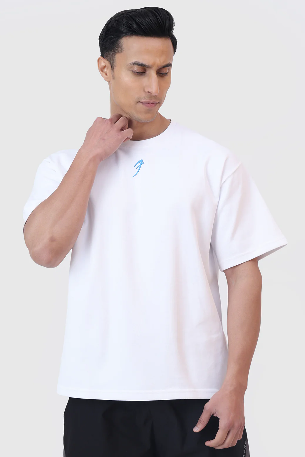 Iconic Oversized T-shirt White - Image 5