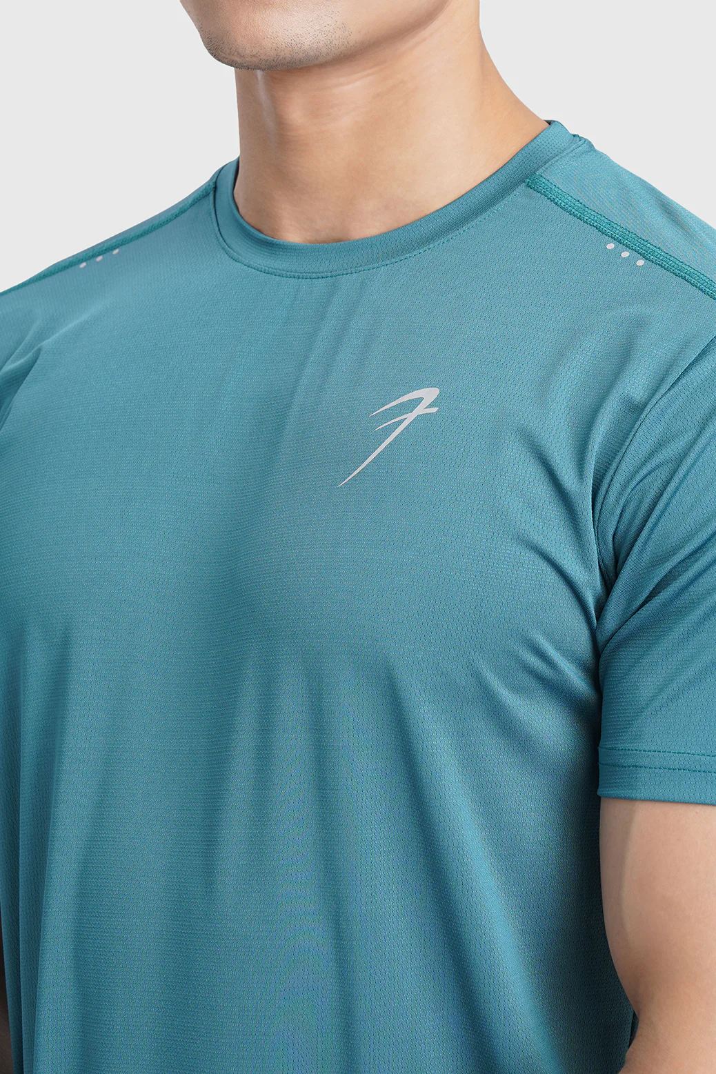 Laser Cut Running T-shirt Green - Image 3