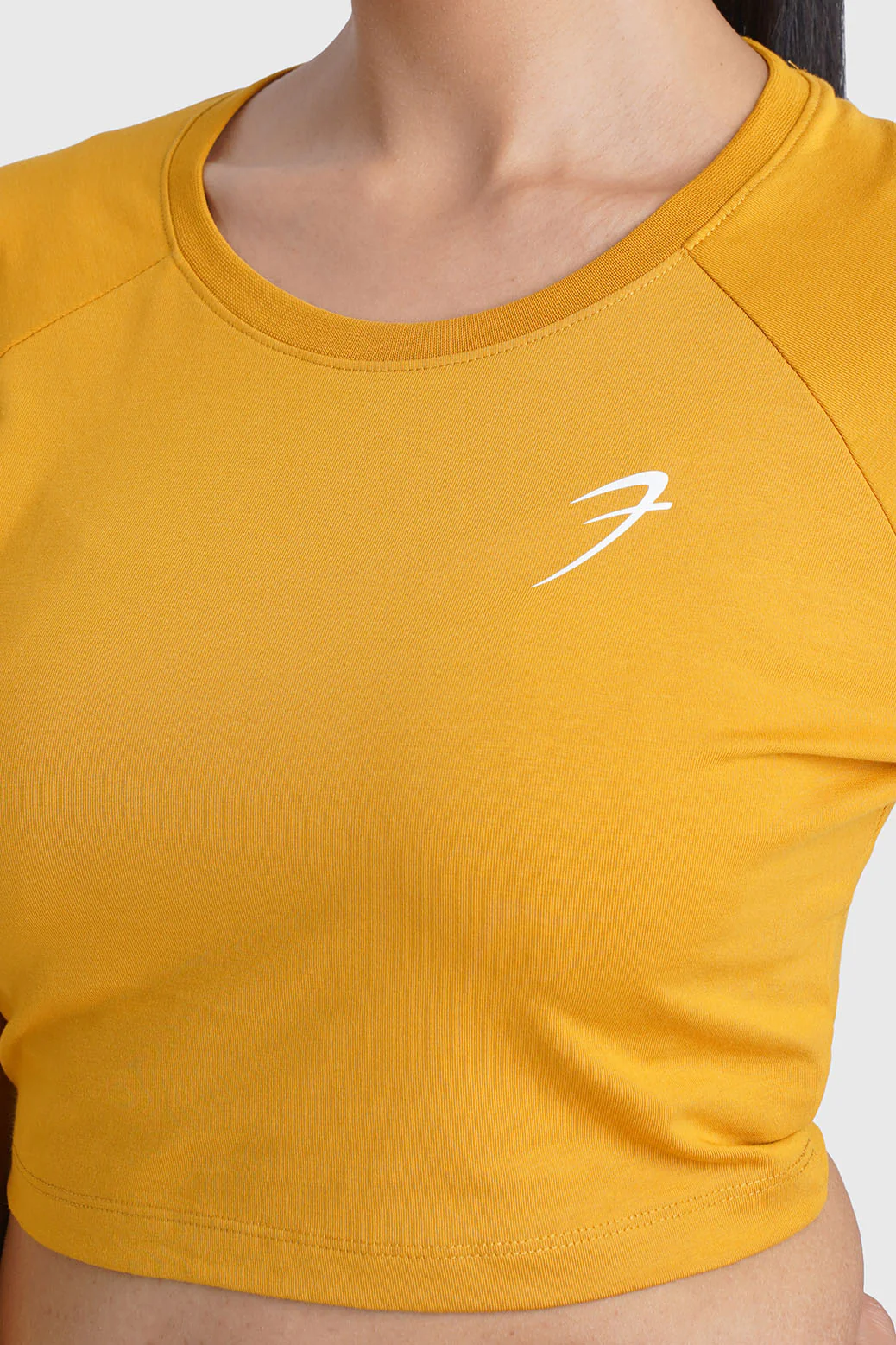 Legacy Crop Top T-shirt Mustard - Image 3