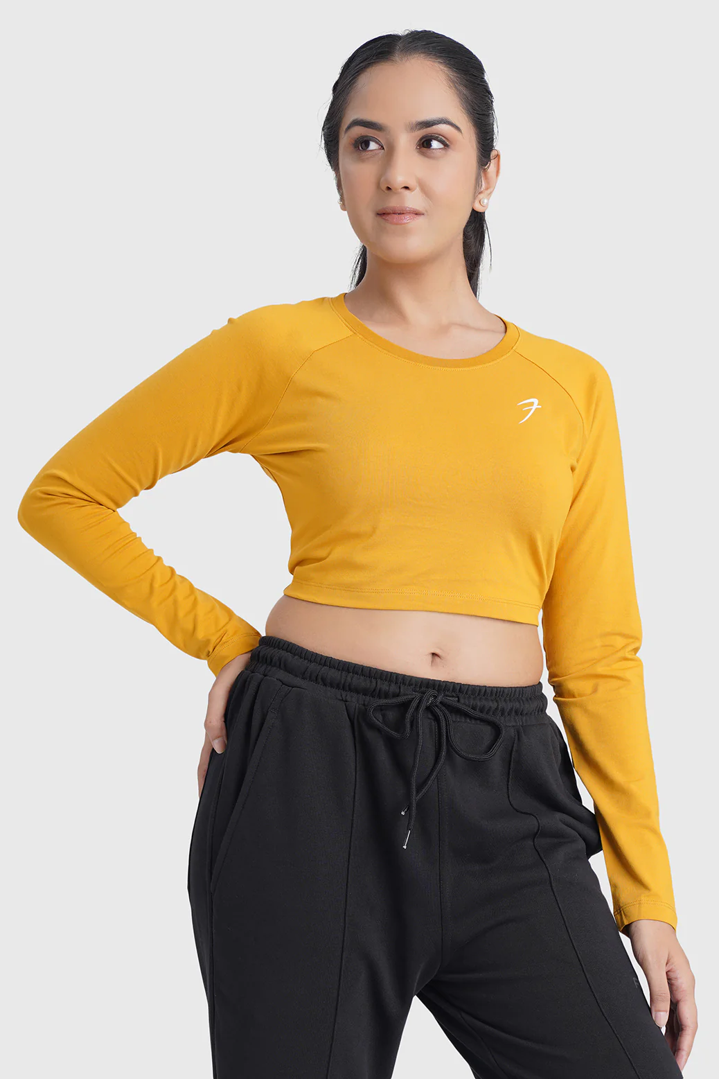 Legacy Crop Top T-shirt Mustard - Image 4
