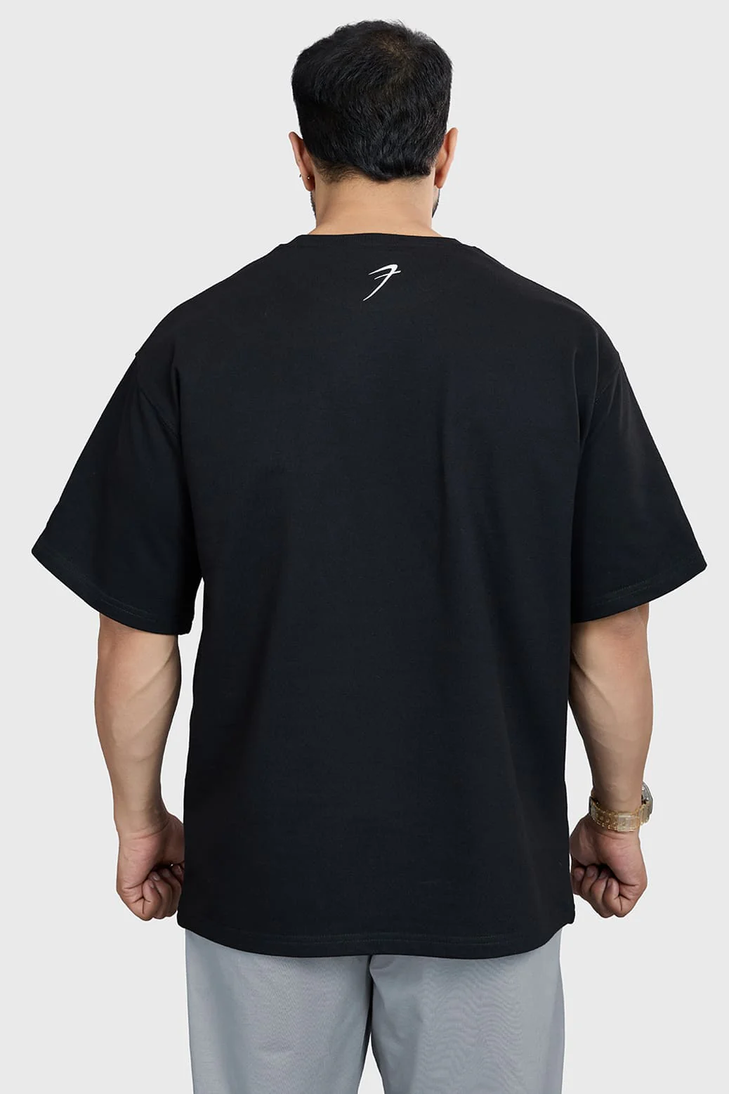 Levitate Oversized T-shirt Black - Image 7