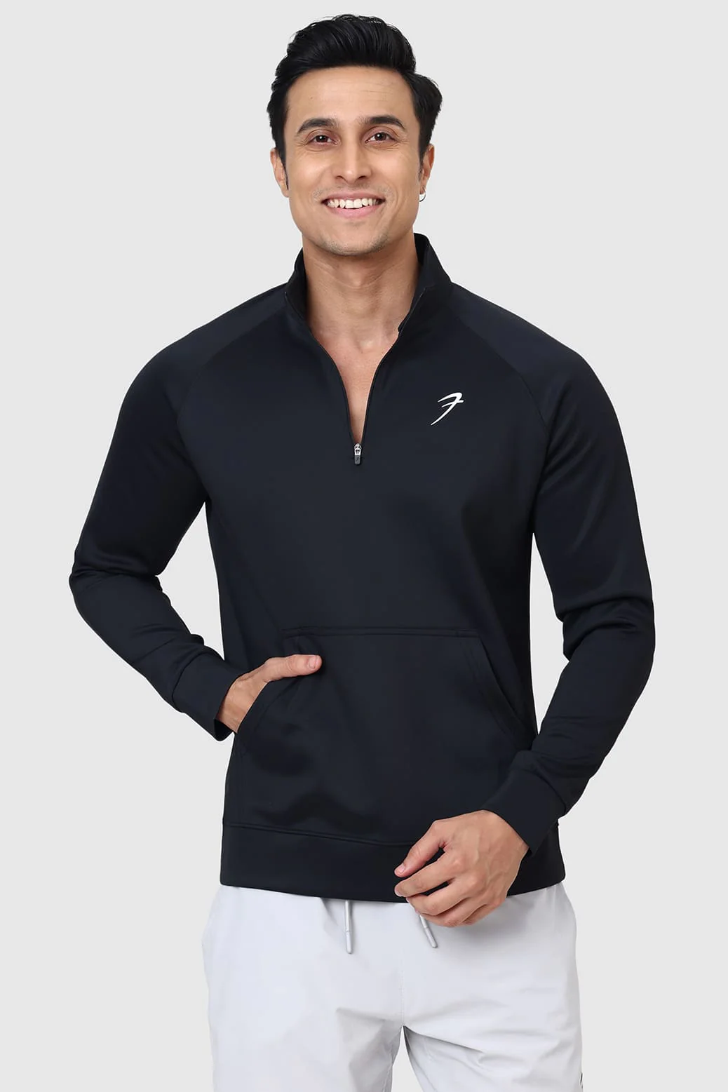 Ontrack Pullover Black