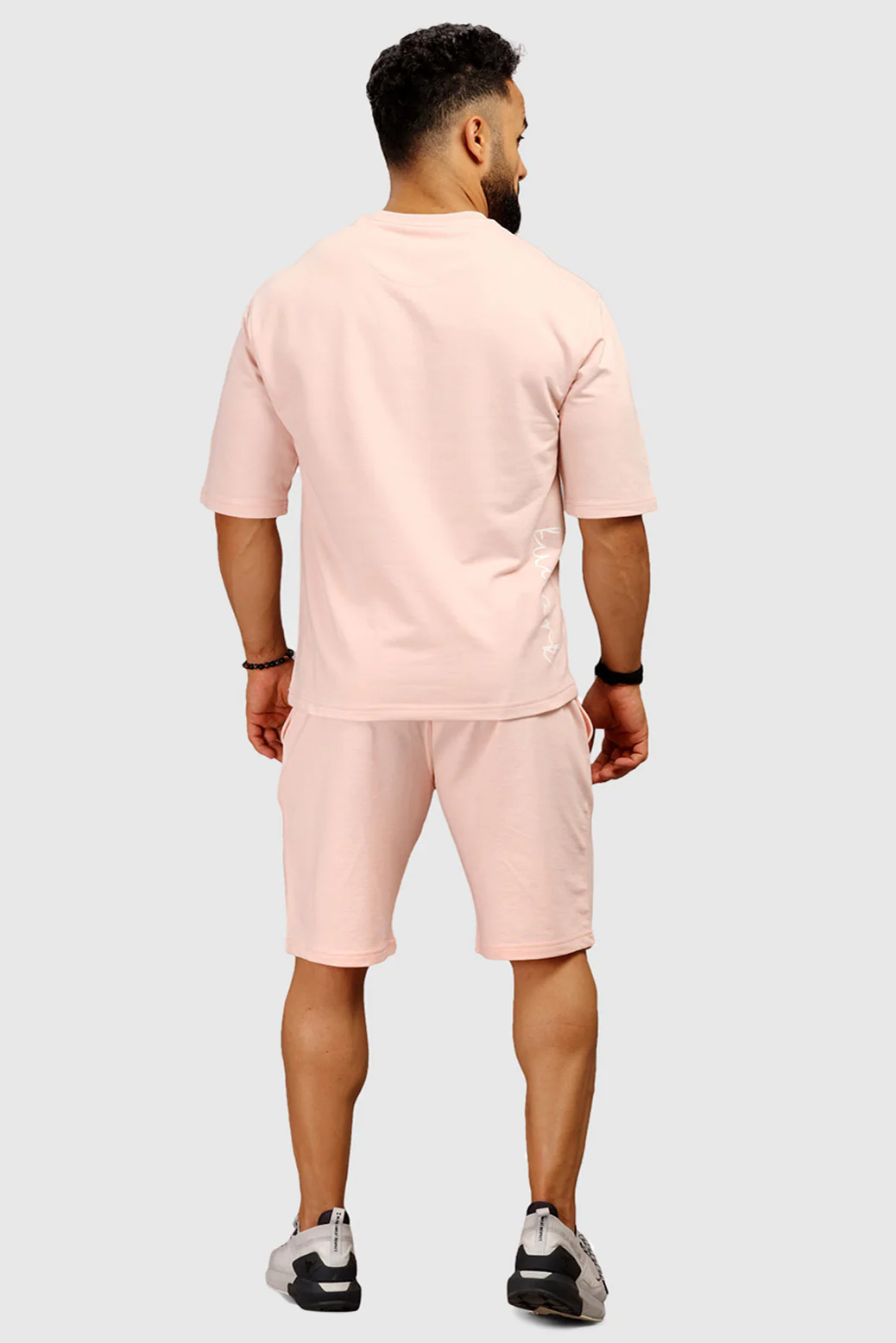 Oversized Shorts Pink - Image 5
