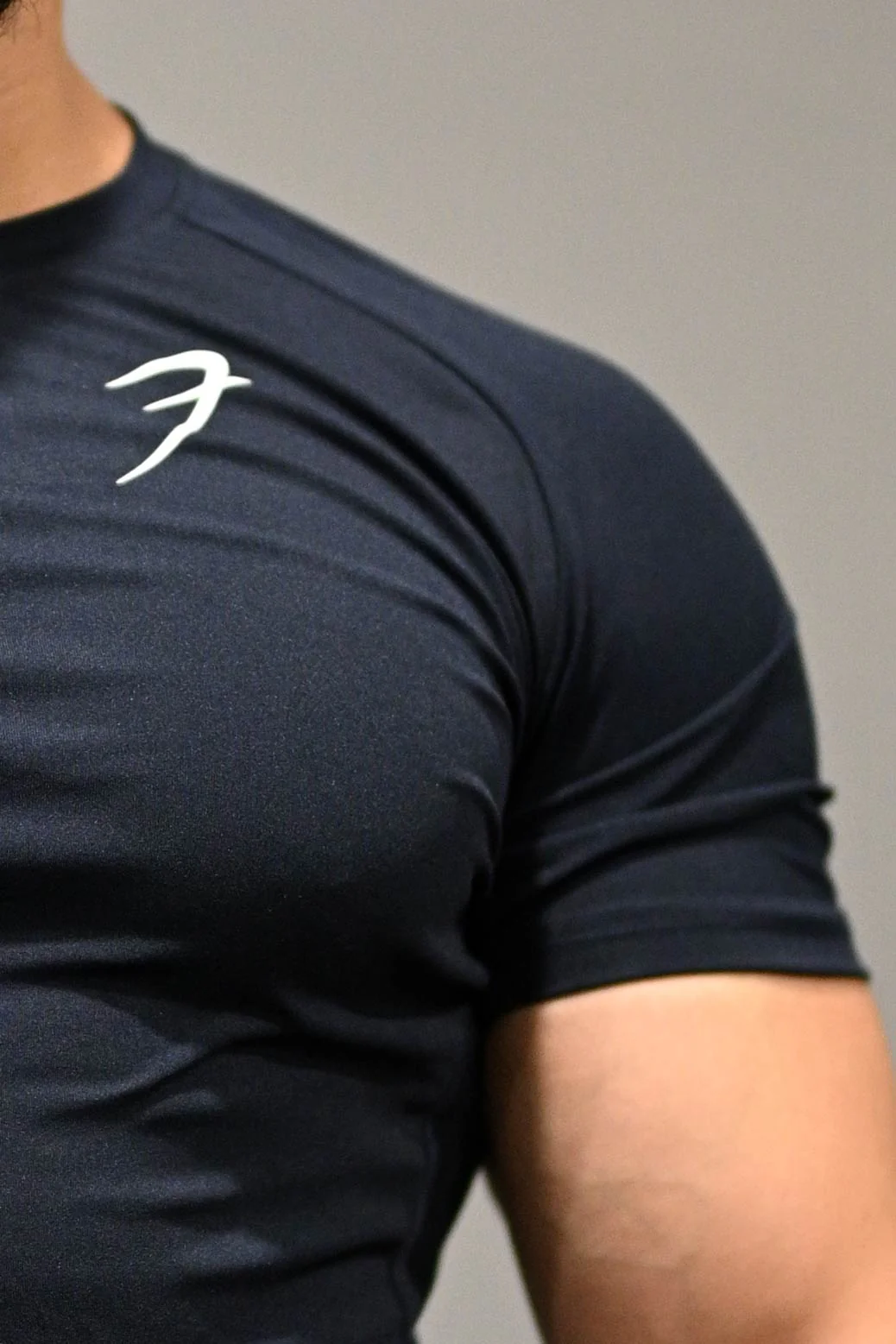 Performance T-shirt Navy - Image 3