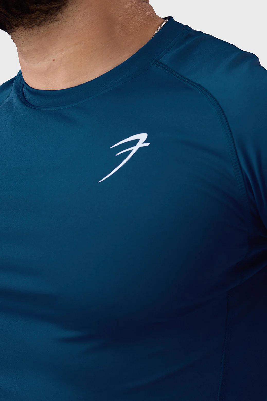 Performance T-shirt Teal - Image 3