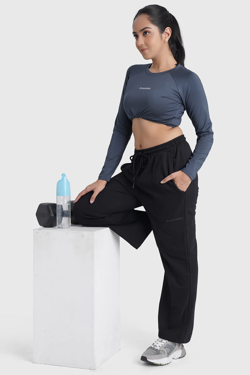 Pinnacle Straight Pants Black - Image 2