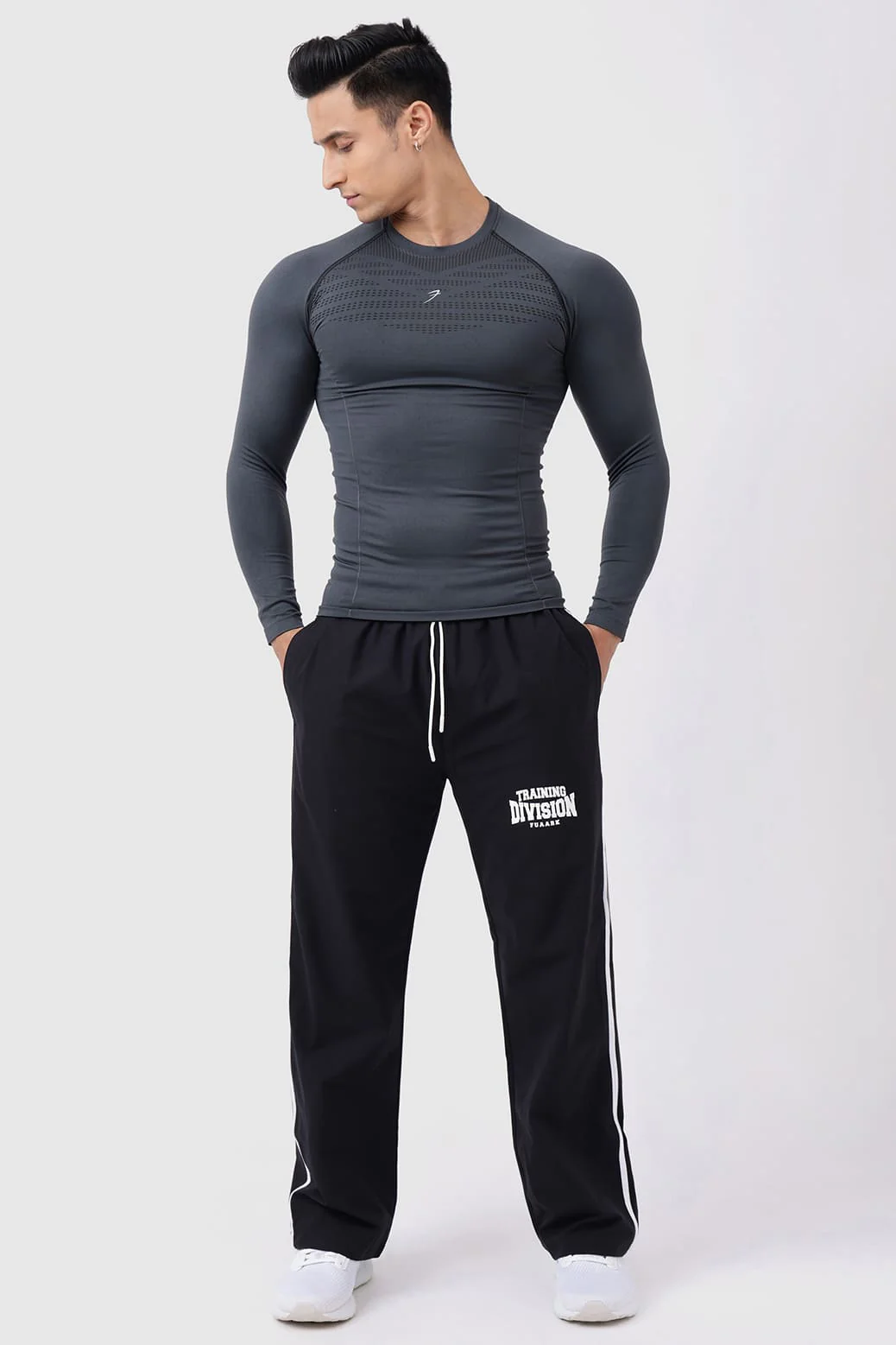 Power Seamless Fullsleeves T-shirt Charcoal - Image 5