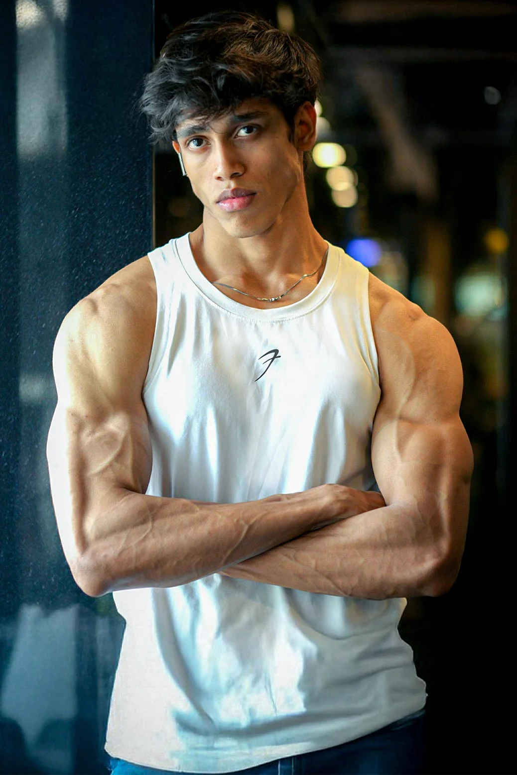 Pulse Running Tank White