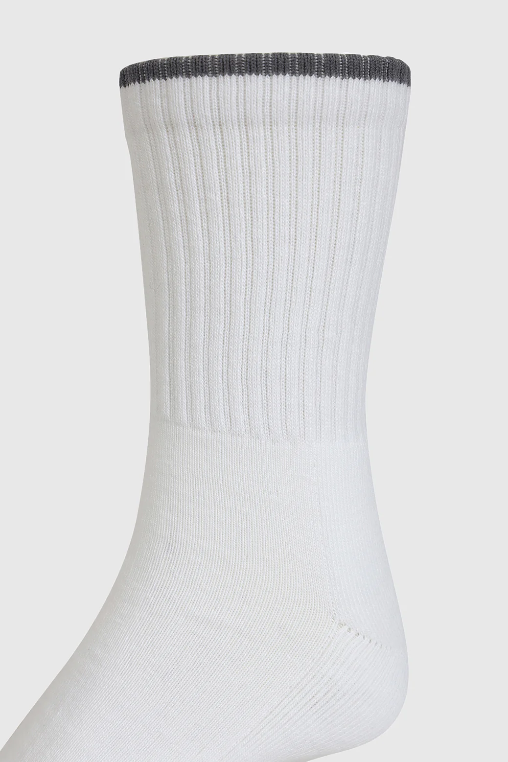 Revenge Crew Socks White/Grey - Image 2