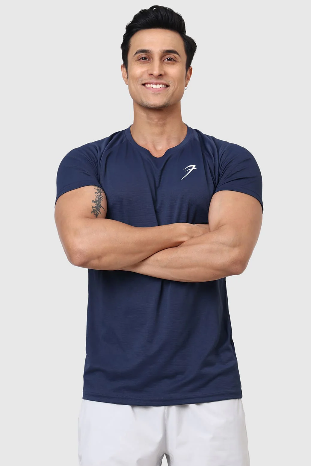 Rogue T-shirt Navy - Image 4