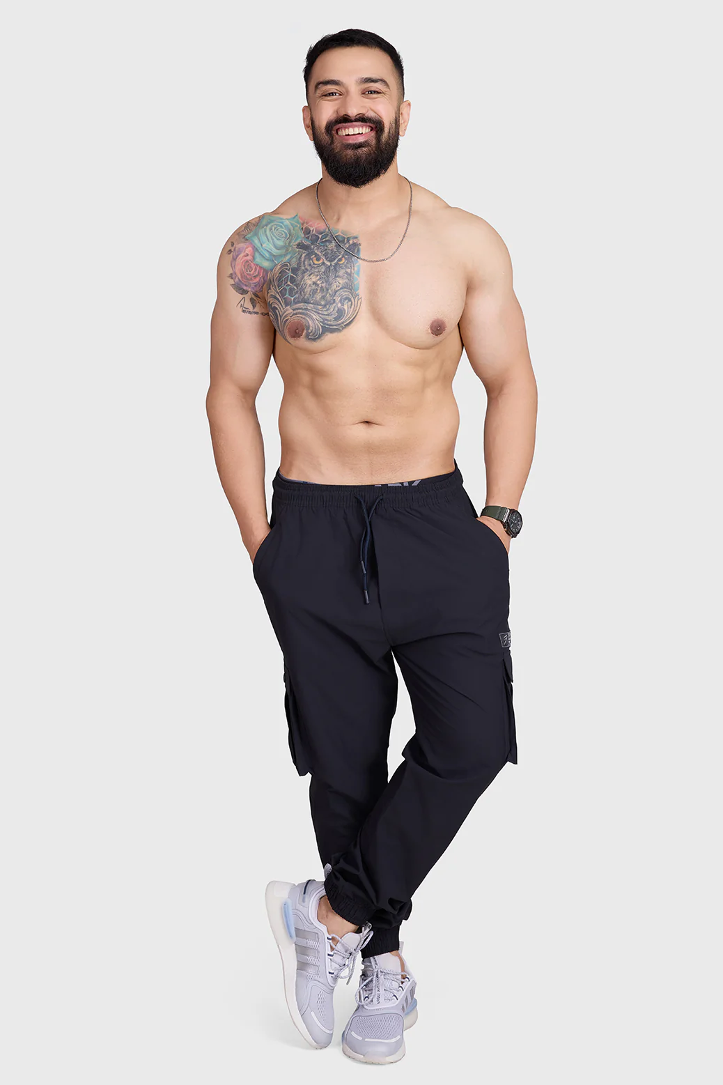 Script Cargo Joggers Black - Image 2