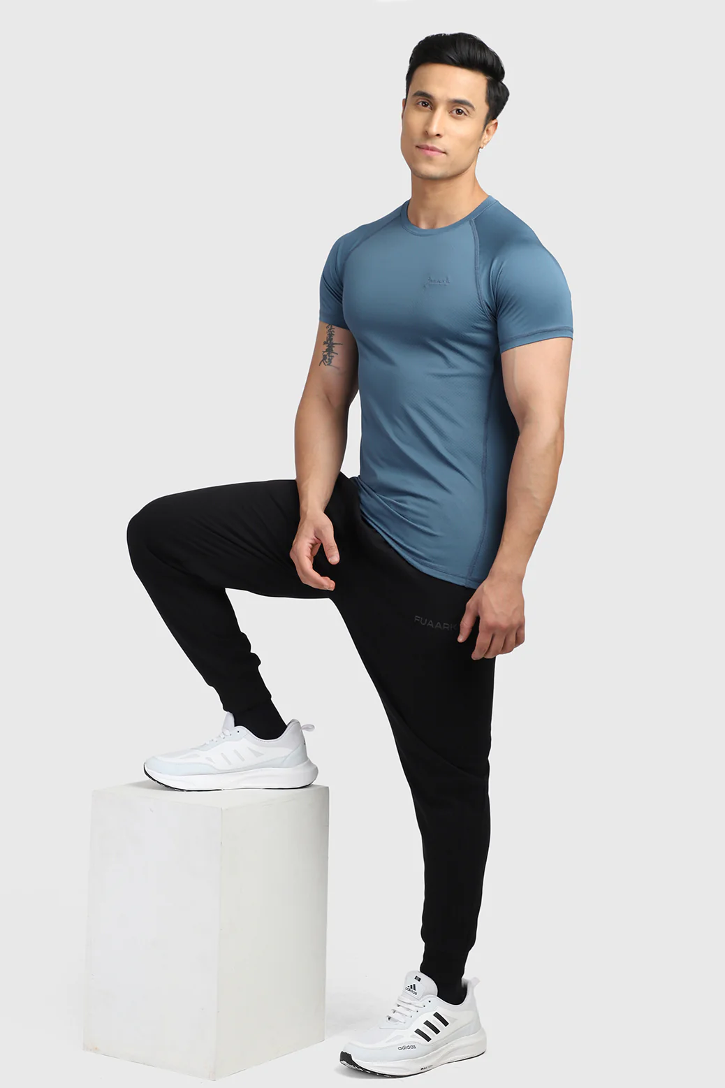 Sculpt T-shirts Airforce - Image 2
