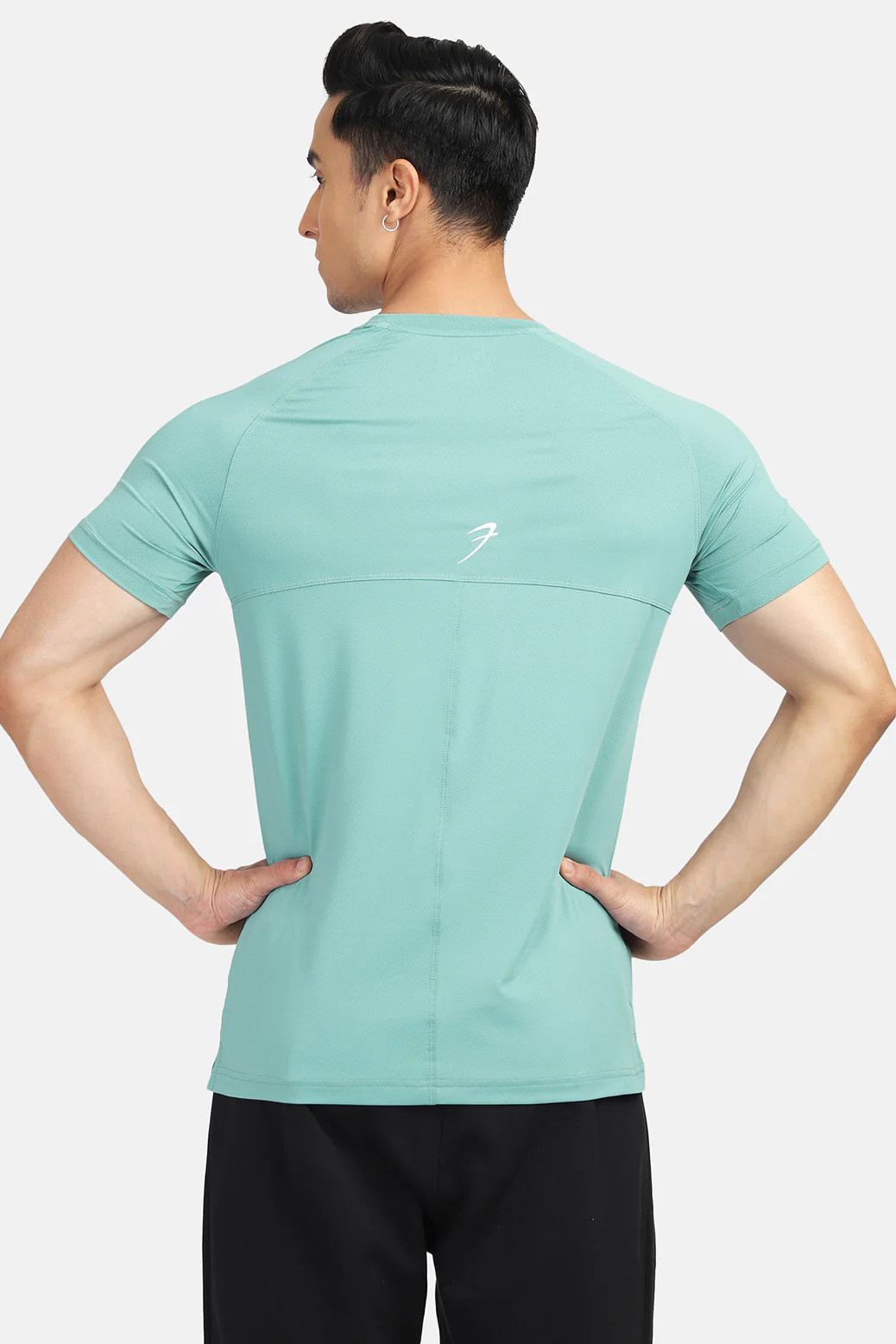 Sleek T-shirt Green - Image 5