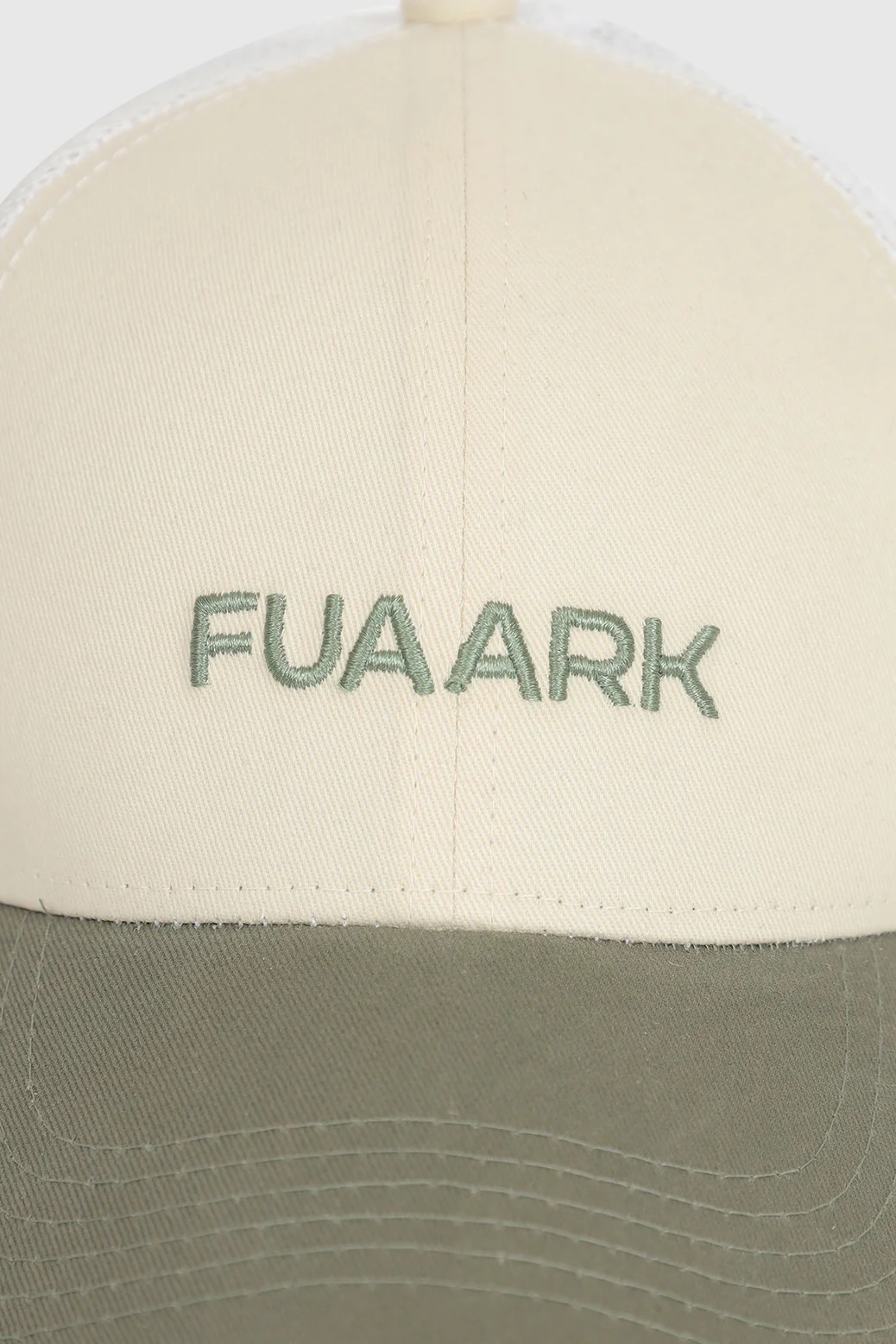 Sleek Trucker Cap Beige/Olive - Image 4