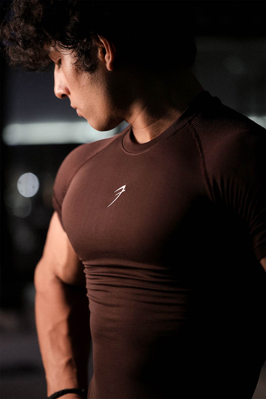 Strength Seamless T-shirt Brown - Image 6