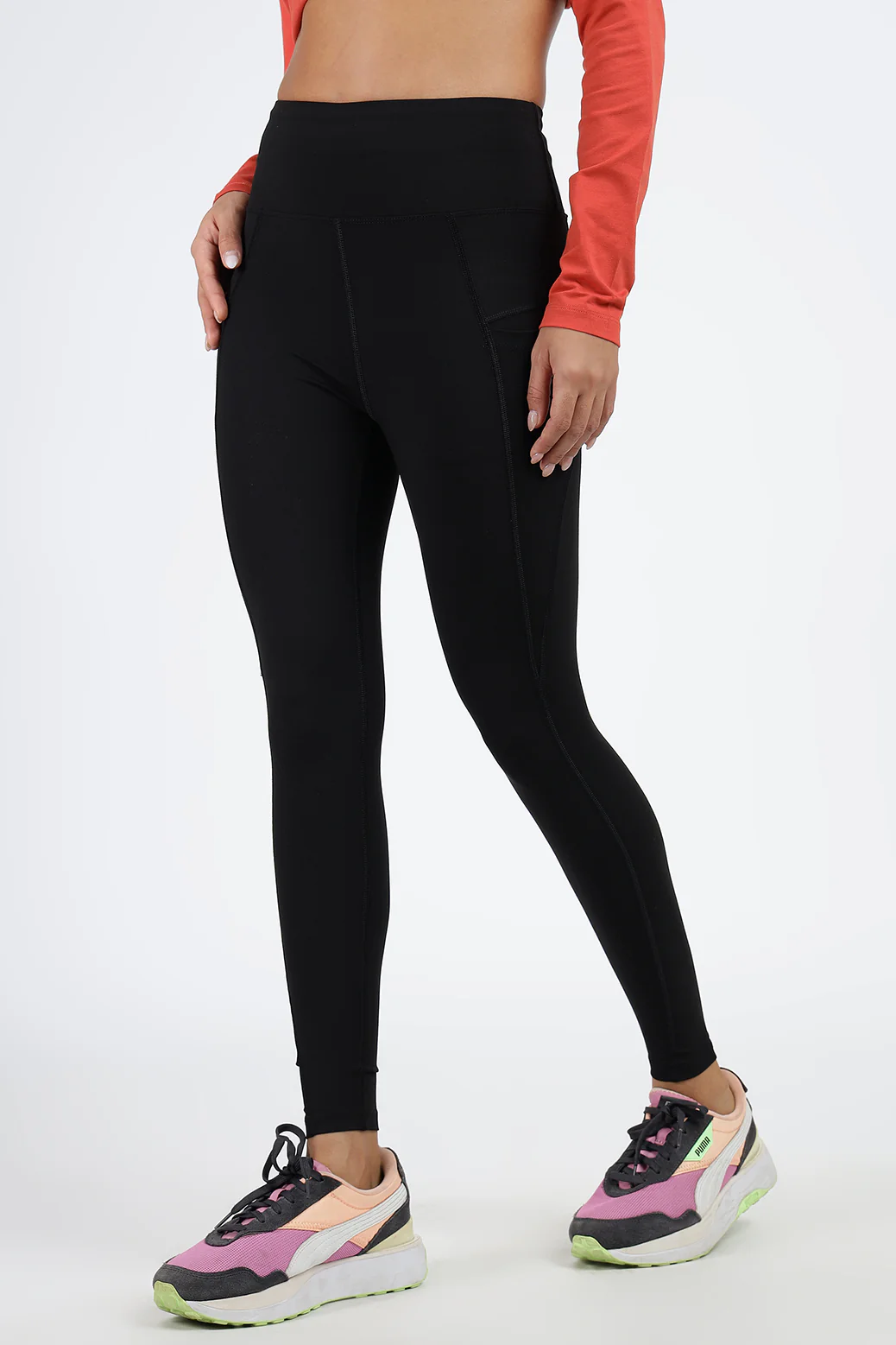 Timeless Nylon Leggings Black | Black - Image 4
