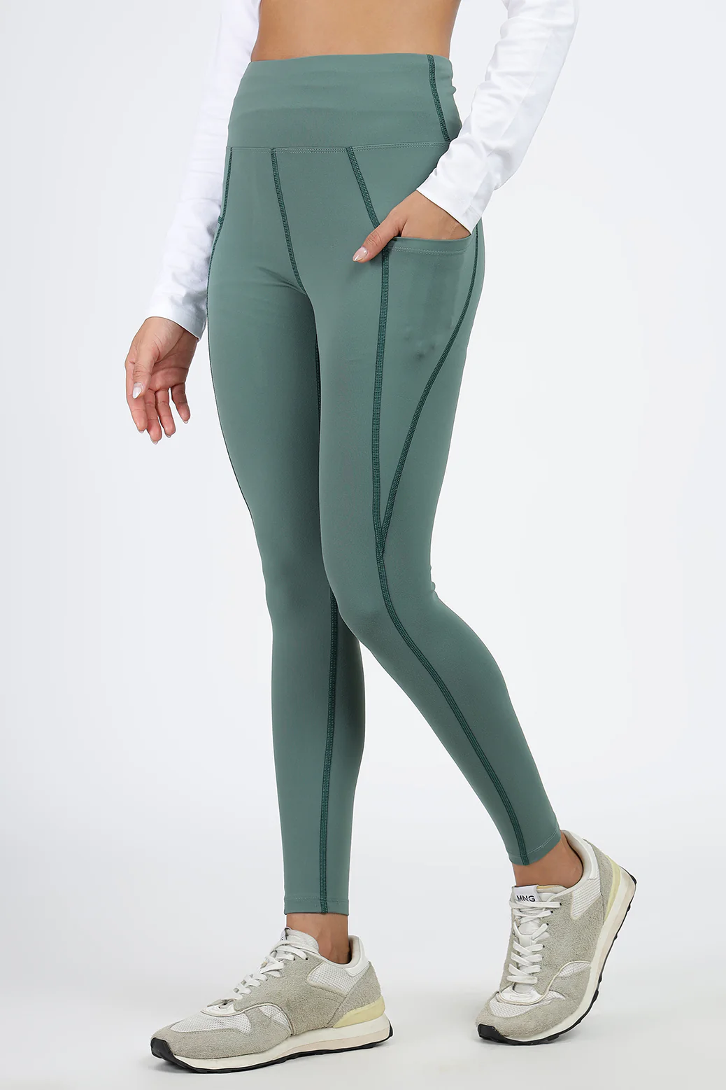Timeless Nylon Leggings Sage Green - Image 4