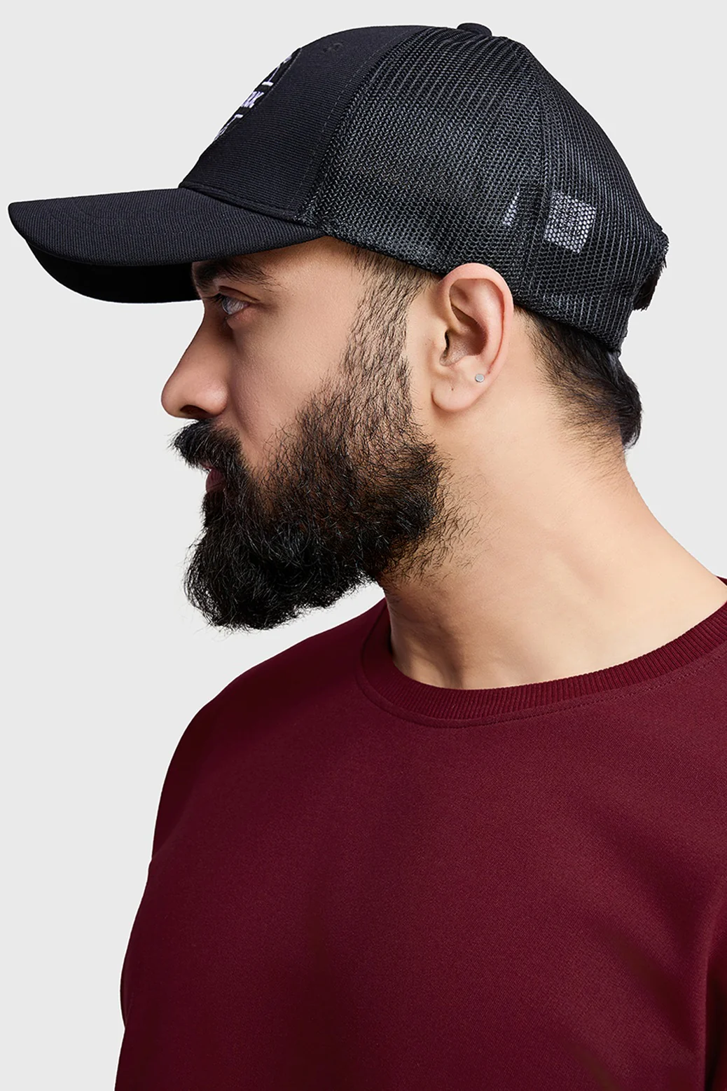 Unbeatable Trucker Cap Black/Black - Image 10