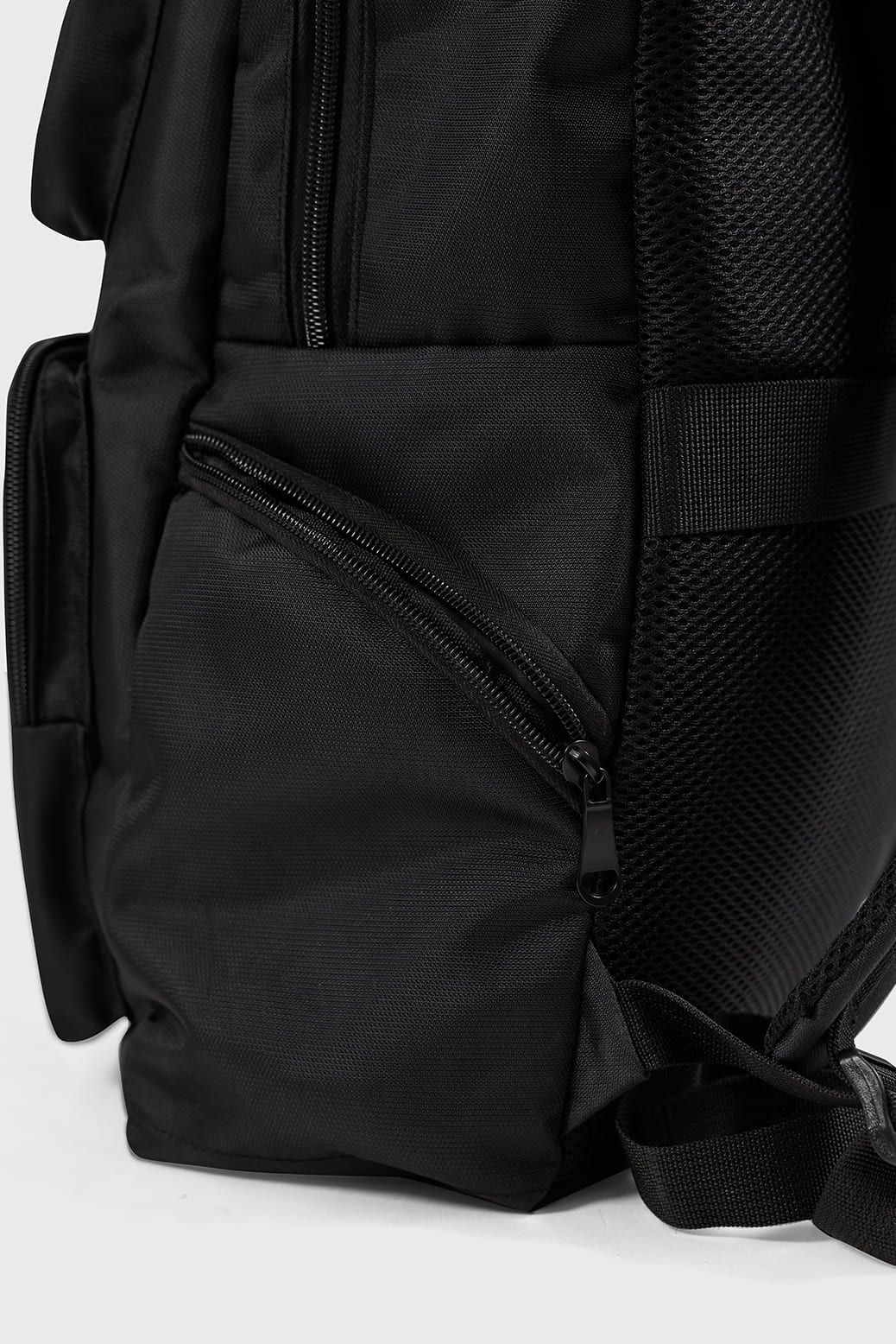Urban Backpack Black - Image 4