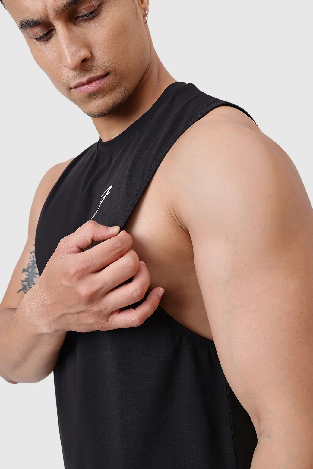 Urban Deep Arm Tank Black - Image 4