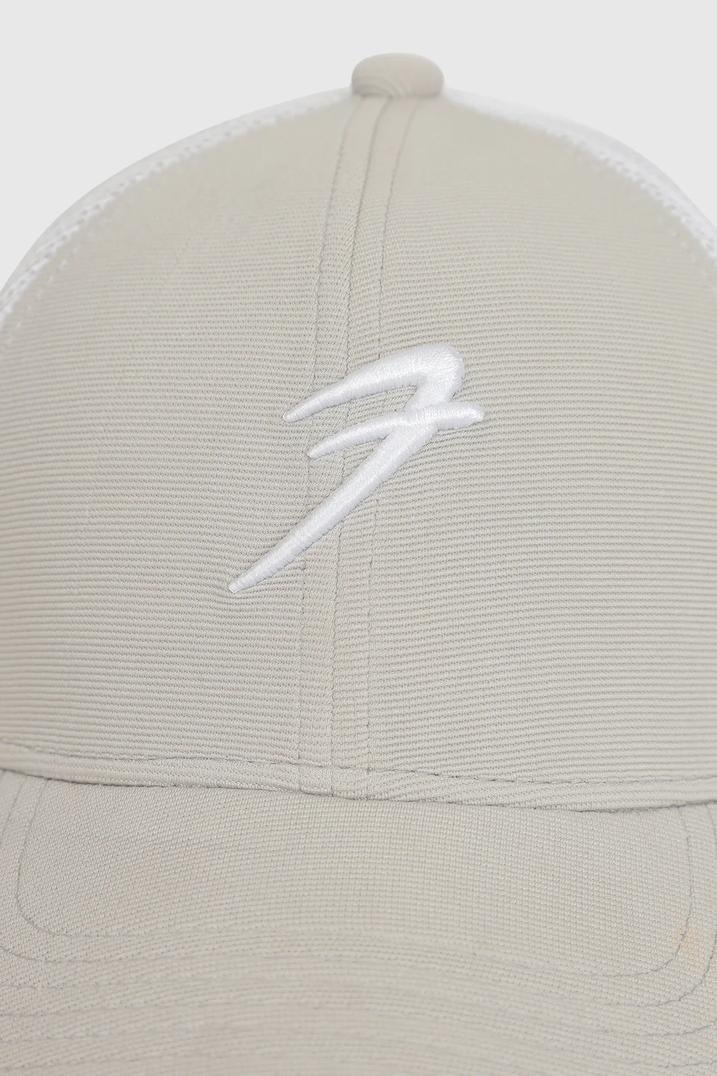 Urban Trucker cap Light Grey /White - Image 4