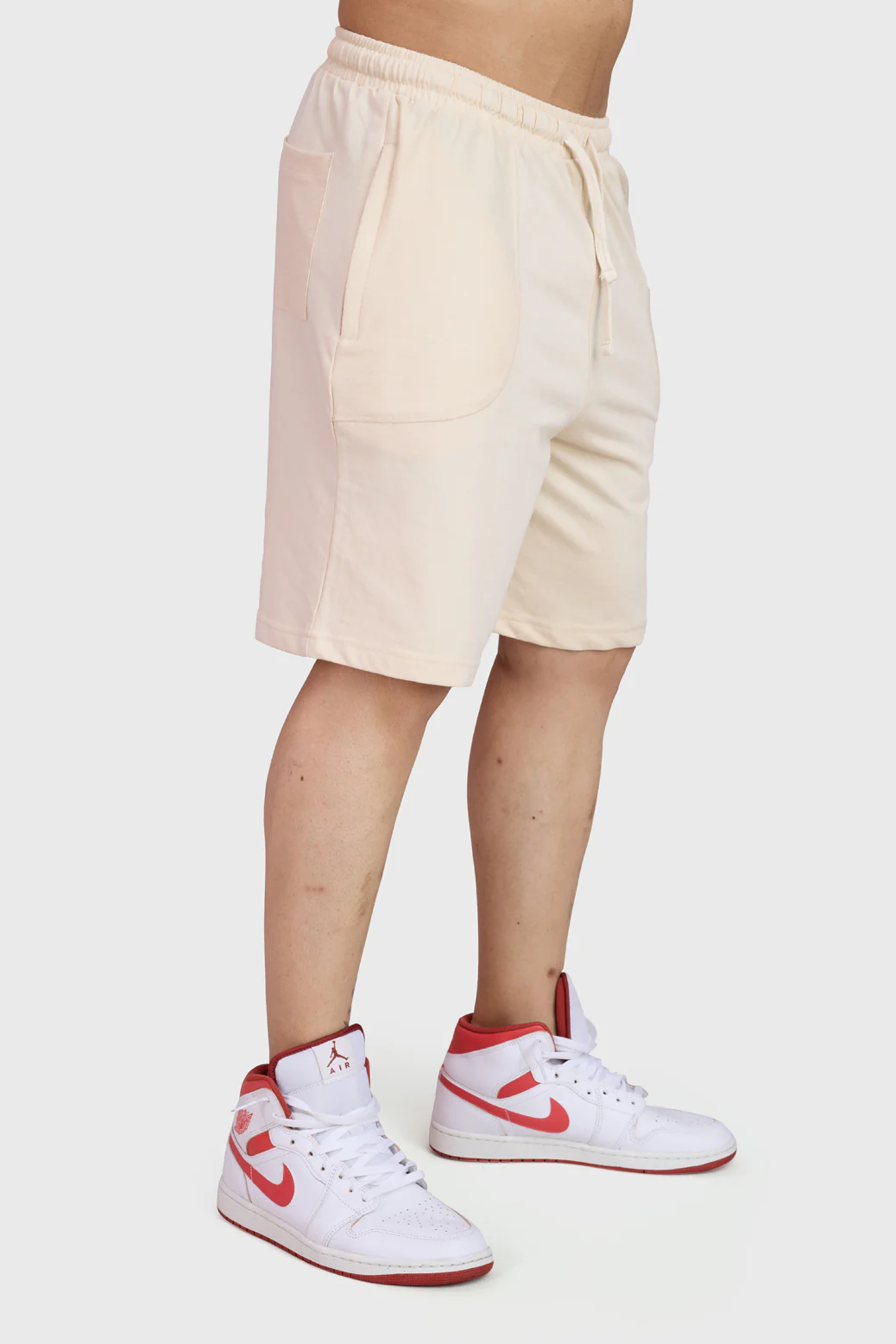 Weekend Oversized Shorts Beige - Image 6