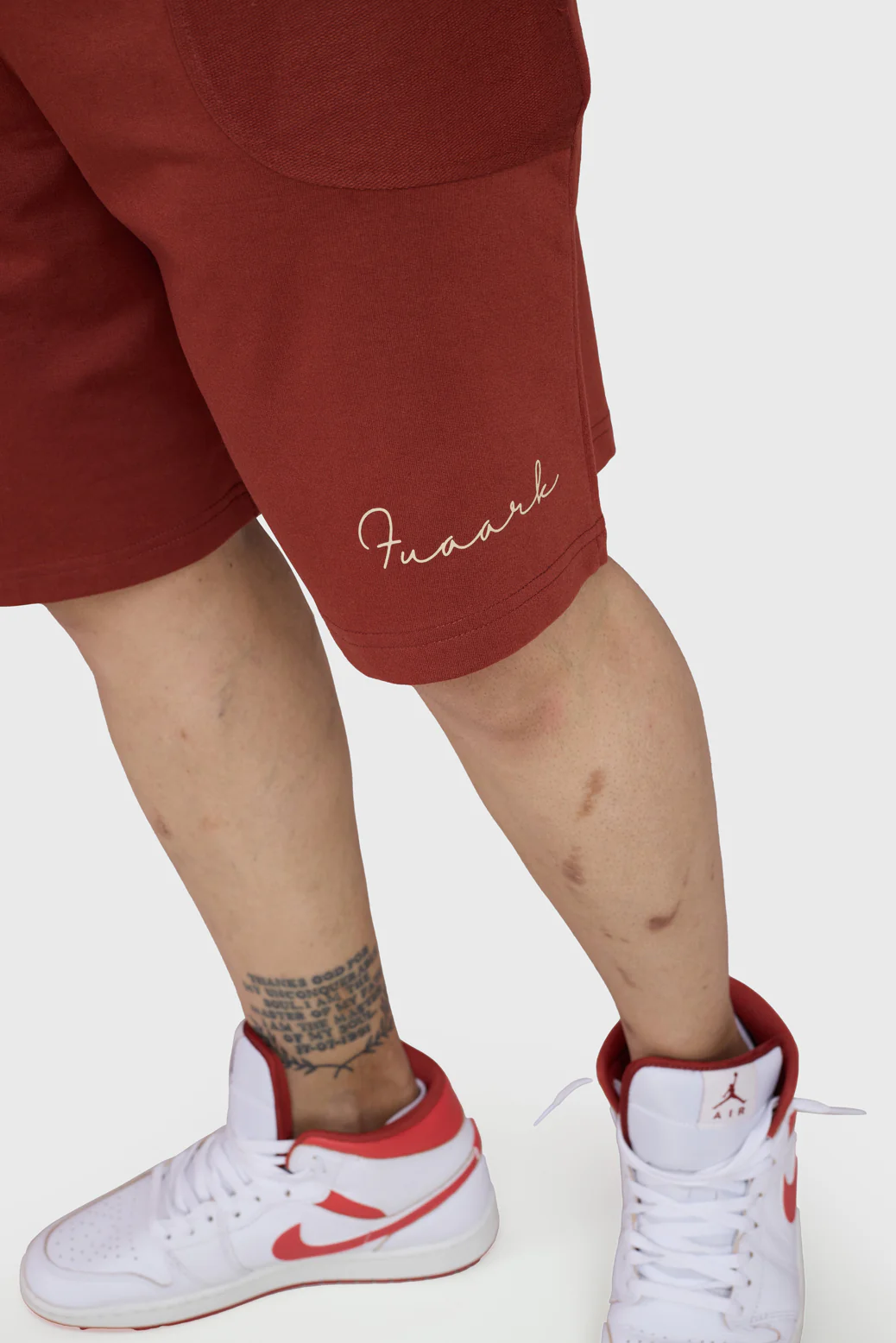 Weekend Oversized Shorts Rust - Image 4